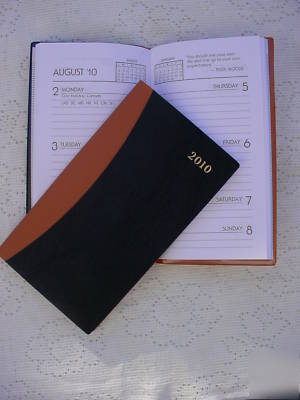 2 pocket planner 2010 calendar pal,day by, black/rust