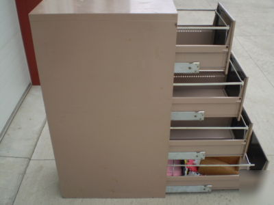 Filing cabinet - four drawer heavy duty filing cabinet