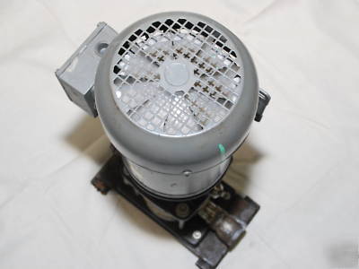 Boiler feedwater pump with motor