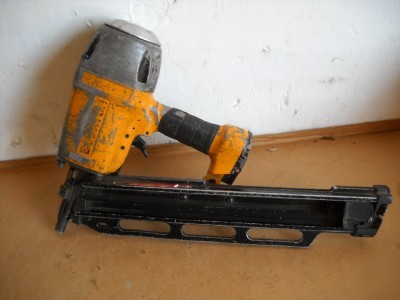 Bostitch air powered framing nail gun 2 - 3 1/2