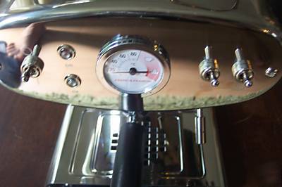 Francis X1 espresso machine coffee maker chrome ground
