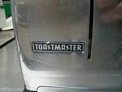 Toastmaster pop-up 4 slice toaster 240V tested properly