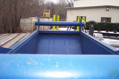 5 cubic yard heavy duty rock box with optional drag bar