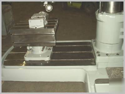 Cincinnati 4 x 11 radial arm drill - wonderful shape