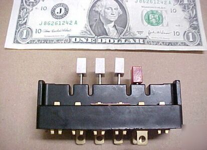 New 4 ge asp 4124-49 switches, switch 120V - 240V 17A
