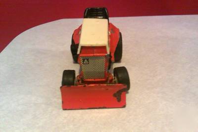 Allis chalmers tractor with plow