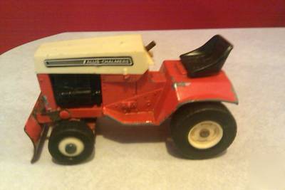 Allis chalmers tractor with plow