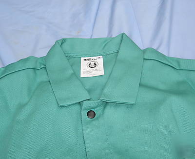 New magid sparkguard heavyweight 2830 welding jacket xl 