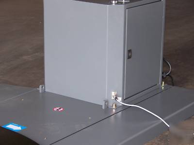 New revolution lp pallet stretch wrapper (low profile) 