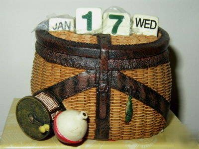 New russ fishing basket perpetual desk calendar in box 