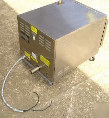 Used cleveland 21CET8 electric convection steamer oven 