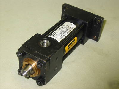 Hydraulic cylinder, tierod, 1 1/2
