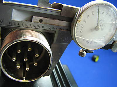 New indramat servo motor perm mag 90A-0-3-c/110-a 629M