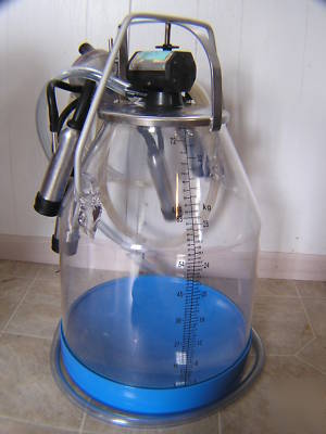 New used portable cow milker with plastic bucket 