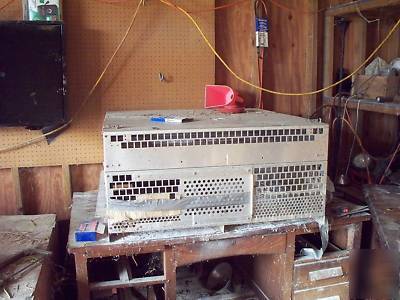 Poultry brooder - light & heat - large - used