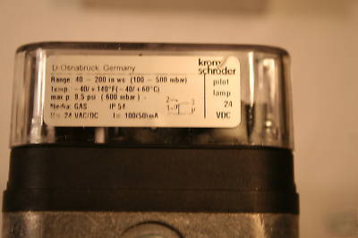 Krom-schroder pressure switch for gas & air - #DG500TG