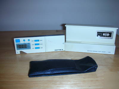 Dottie ii densitometer with portable light source