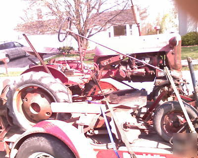 Farmall cub 1949? all original with many attach & manua