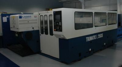 Trumpf L2503E 2200W 4â€™X8â€™ CO2 cnc laser cutting system