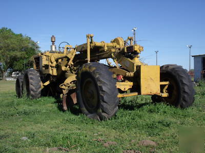 No. 12 motor grader 28,000 lb