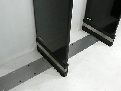 Sensormatic retail security system pedestal anti-theft